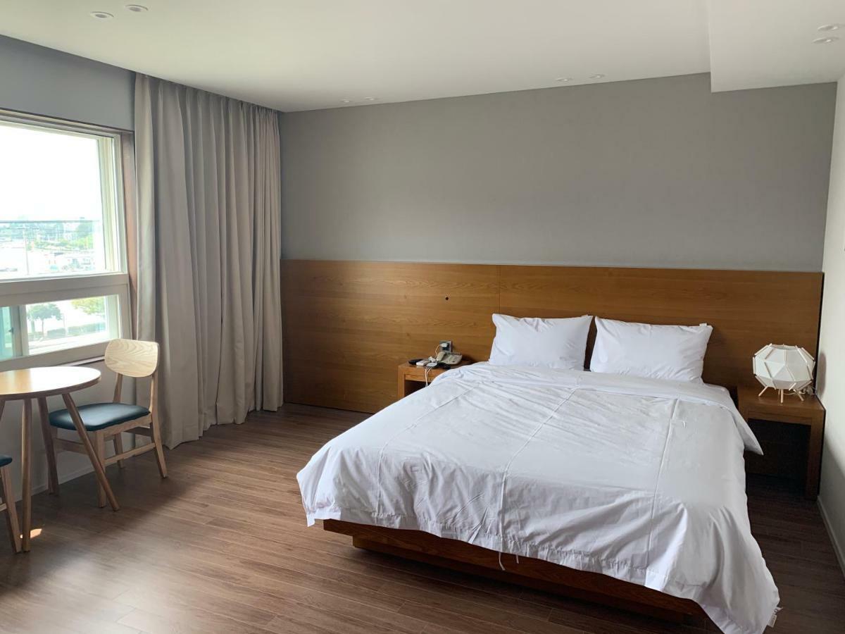 Am Ort Hotel Yeosu Exterior photo